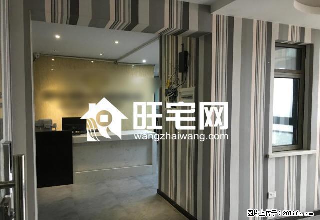 市中心保丽广场 300平大面积带办公用品 容纳60人大客厅 - 房屋出租 - 房屋租售 - 孝感分类信息 - 孝感28生活网 xiaogan.28life.com